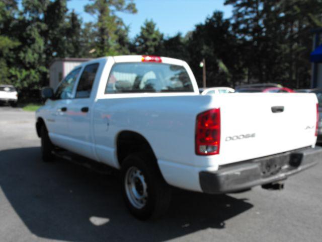 Dodge Ram Pickup 2004 photo 5