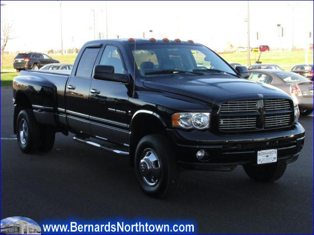 Dodge Ram Pickup 2004 photo 1