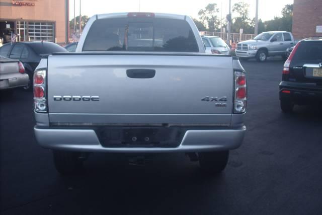 Dodge Ram Pickup 2004 photo 5