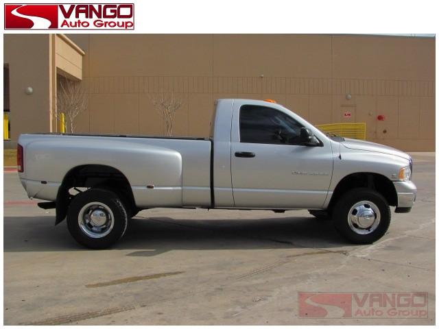 Dodge Ram Pickup 2004 photo 1