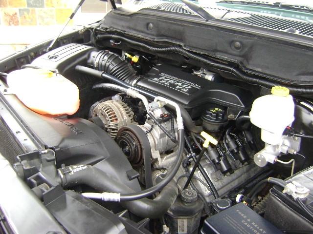 Dodge Ram Pickup 2004 photo 3