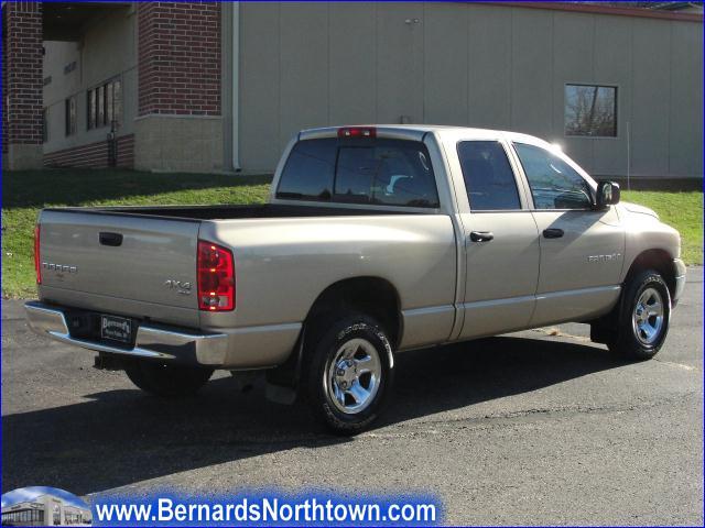 Dodge Ram Pickup 2004 photo 1