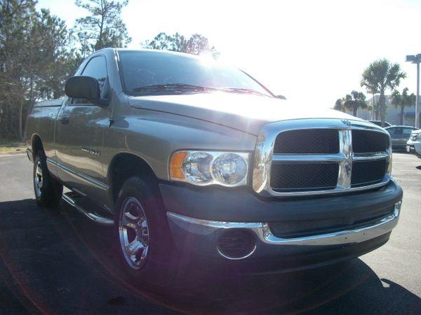 Dodge Ram Pickup 2004 photo 1