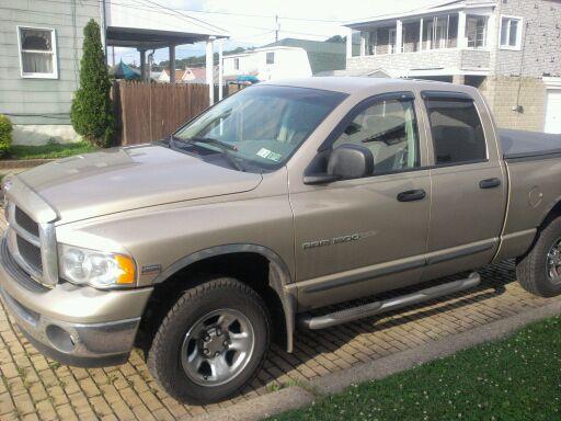 Dodge Ram Pickup 2004 photo 1