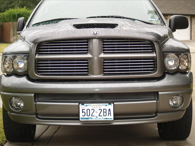 Dodge Ram Pickup 2005 photo 5