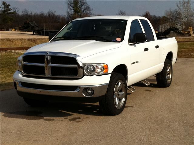 Dodge Ram Pickup 2005 photo 1