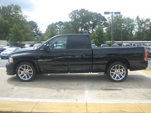 Dodge Ram Pickup 2005 photo 5