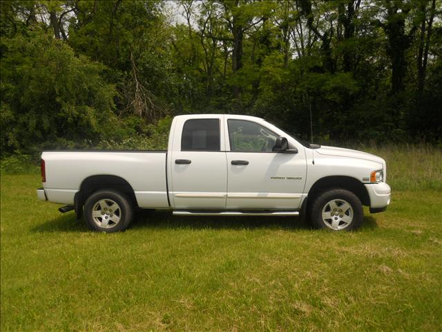 Dodge Ram Pickup 1500 Crew Cab Extended Cab Pickup