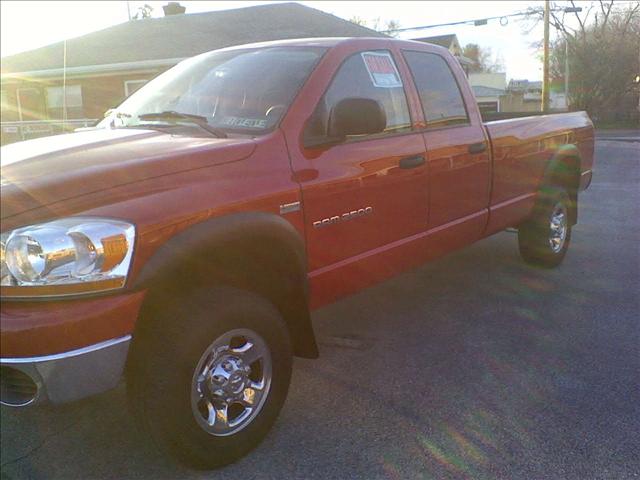 Dodge Ram Pickup 2006 photo 1