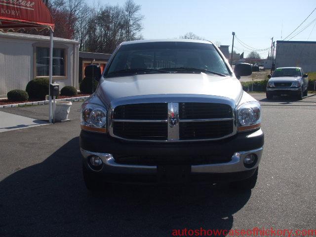 Dodge Ram Pickup SLT Pickup