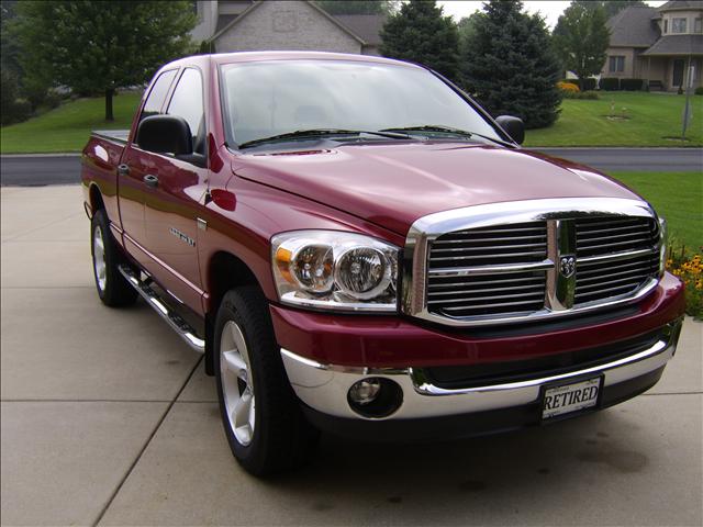 Dodge Ram Pickup 2007 photo 2