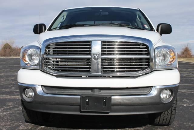 Dodge Ram Pickup 2007 photo 1