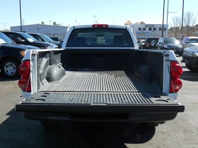 Dodge Ram Pickup 2008 photo 4