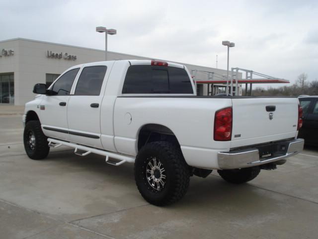 Dodge Ram Pickup 2008 photo 2