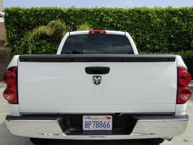 Dodge Ram Pickup 2008 photo 2