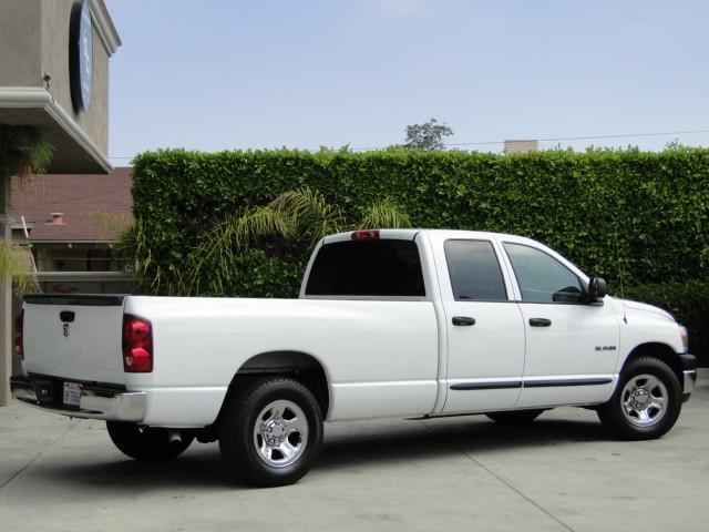 Dodge Ram Pickup 2008 photo 3