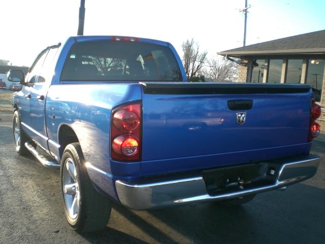 Dodge Ram Pickup 2008 photo 3