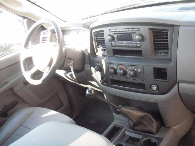 Dodge Ram Pickup 2008 photo 2