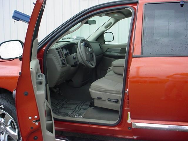 Dodge Ram Pickup 2008 photo 1