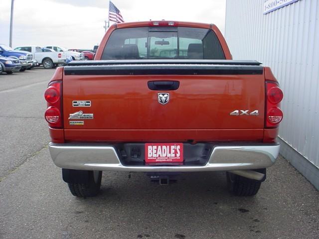 Dodge Ram Pickup 2008 photo 2