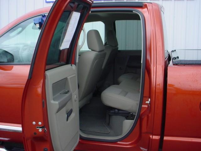 Dodge Ram Pickup 2008 photo 4