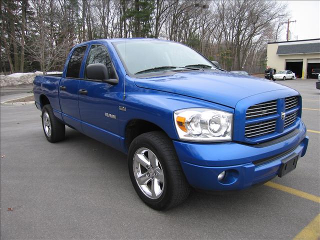 Dodge Ram Pickup 2008 photo 2