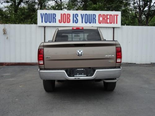 Dodge Ram Pickup 2010 photo 1