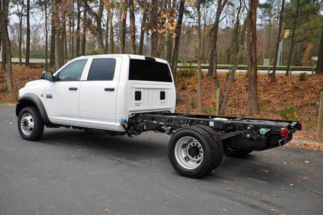 Dodge Ram Truck 2011 photo 2