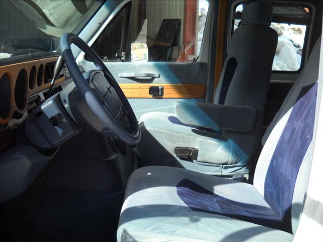 Dodge Ram Van 1995 photo 3