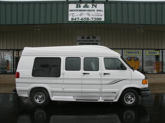 Dodge Ram Van 1999 photo 2