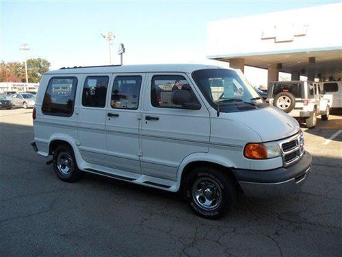 Dodge Ram Van 4dr Sdn SXT RWD Other