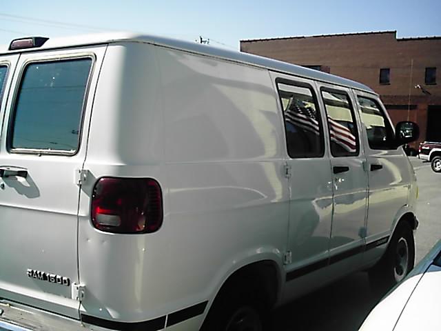 Dodge Ram Van 2003 photo 5