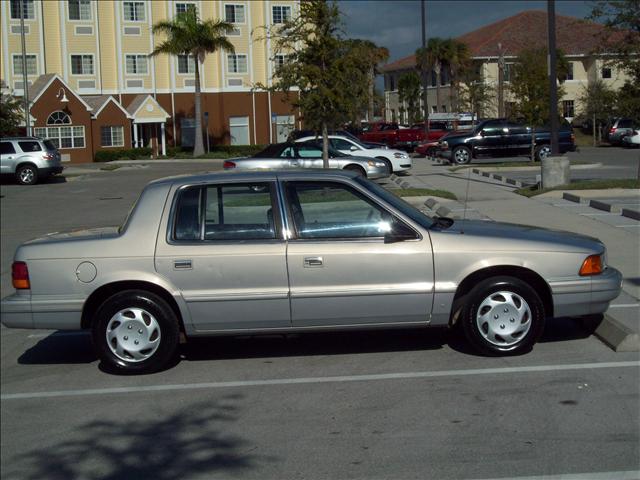 Dodge Spirit 1994 photo 1