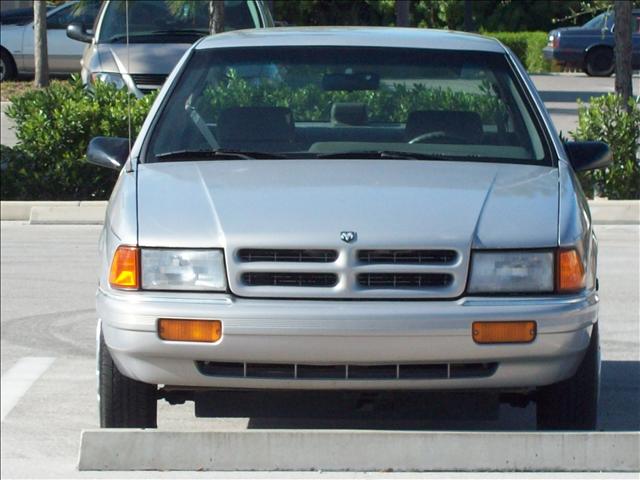 Dodge Spirit 1994 photo 2