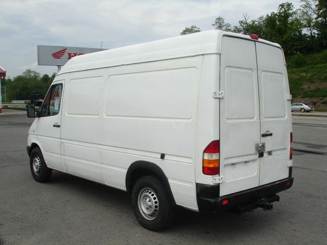 Dodge Sprinter 2500 2004 photo 24