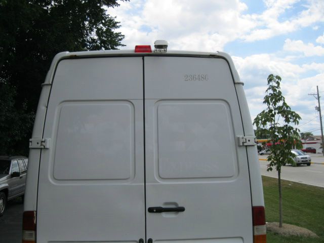 Dodge Sprinter 2500 2004 photo 4