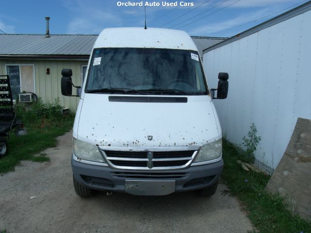 Dodge Sprinter 2500 2004 photo 1