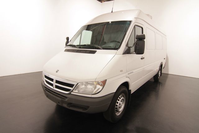 Dodge Sprinter 2500 2004 photo 1