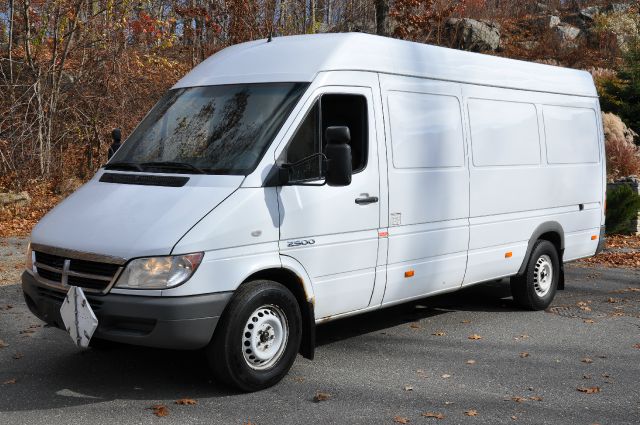 Dodge Sprinter 2500 2004 photo 1