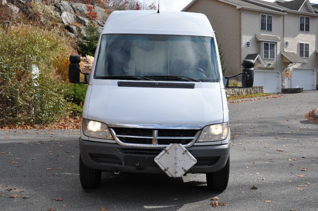 Dodge Sprinter 2500 2004 photo 3