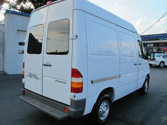 Dodge Sprinter 2500 2005 photo 1