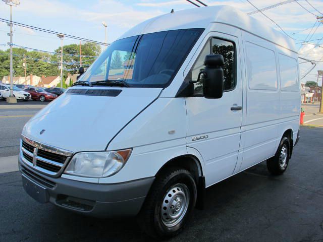 Dodge Sprinter 2500 2005 photo 3