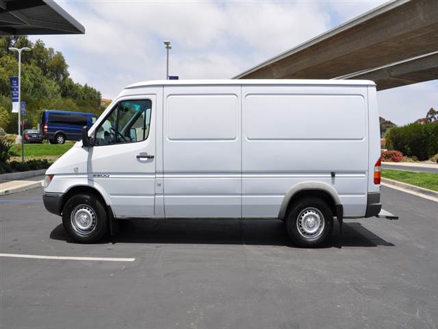 Dodge Sprinter 2500 2005 photo 3