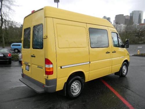 Dodge Sprinter 2500 2006 photo 2