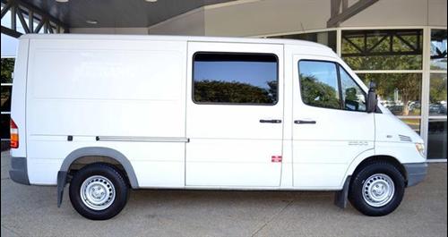 Dodge Sprinter 2500 2006 photo 2