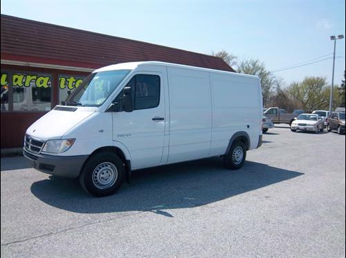 Dodge Sprinter 2500 2006 photo 2