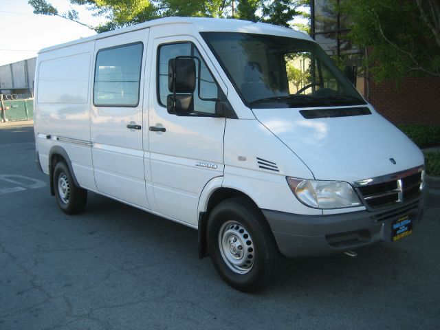 Dodge Sprinter 2500 Ml320 AWD SUV Passenger Van