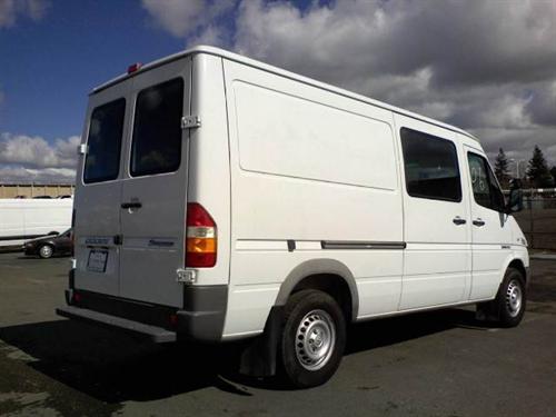 Dodge Sprinter 2500 2006 photo 2