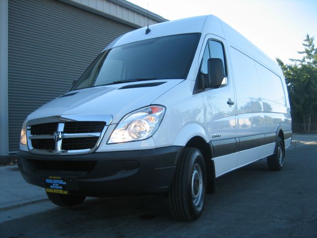 Dodge Sprinter 2500 2009 photo 4