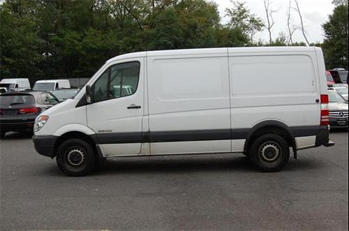 Dodge Sprinter 2500 2009 photo 3